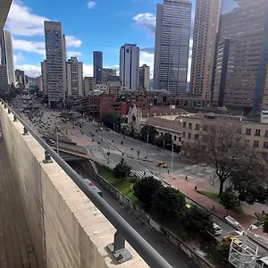 Queens Deluxe , Bogota Colombia